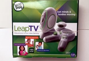 英語学習TVゲーム機Leap Frogとタブレット型おもちゃのセット