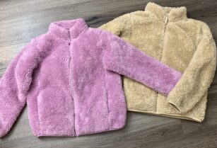 ユニクロ　フリース (size 9-10) 2着