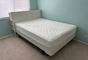 クイーンサイズベッド