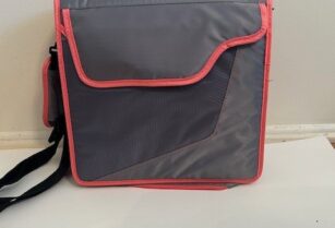 スクールバッグ