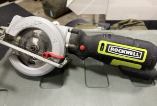 4 -1/2 in. 5 Amp Compact Circular Saw