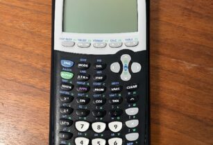 グラフ電卓　Texas Instruments TI-84 Plus Graphing Calculator　高校数学　現地校
