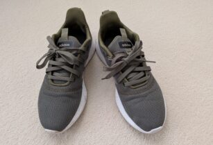 Adidas Ladies Sneaker size 7.5