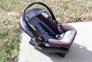 Infant carseat