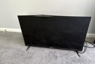 Hisenseの32インチテレビ（ジャンク品）