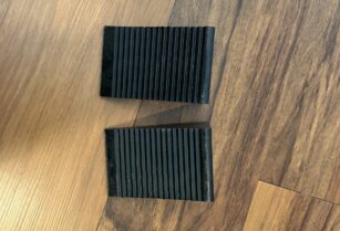 タイヤ止め 2個