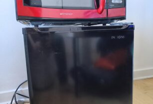 (値下げ）ミニ冷蔵庫＋電子レンジセット