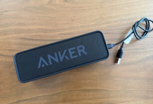 ポータブルスピーカー（Anker アンカー）