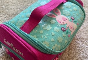 保冷バック　lunch bag Smiggle 中古