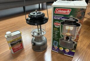 キャンプ用品　Coleman ランタン　