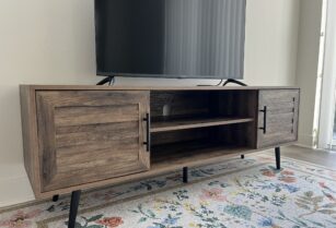 テレビ台