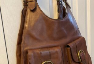 Banana Republic の ハンドバッグ